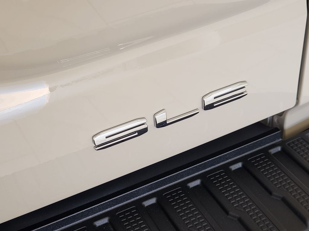 2026 GMC Sierra 1500 SLE - Photo 13