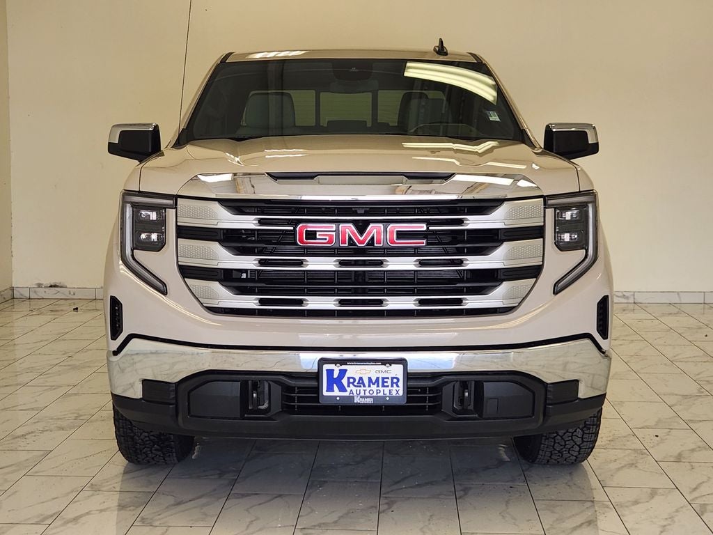 2026 GMC Sierra 1500 SLE - Photo 2