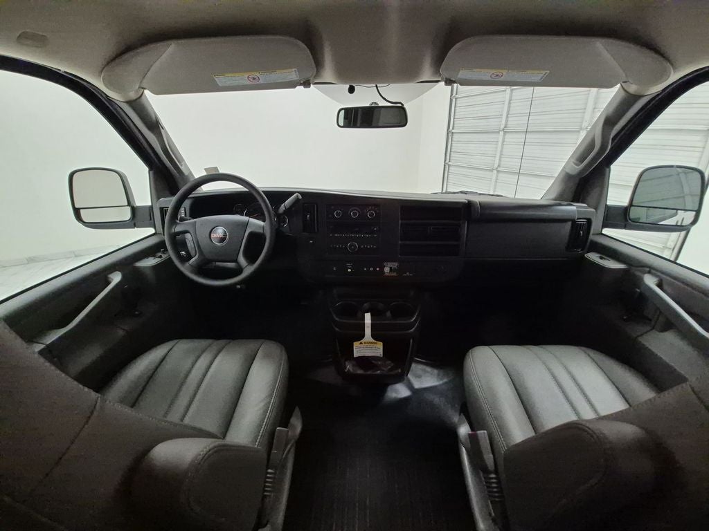 2025 GMC Savana Cargo 2500 Work Van