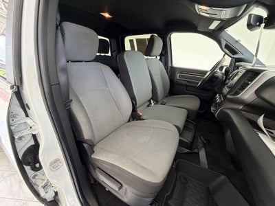 2023 RAM 3500 Big Horn Crew Cab 4x4 8' Box