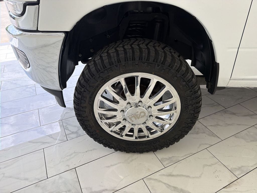 2023 RAM 3500 Big Horn Crew Cab 4x4 8' Box