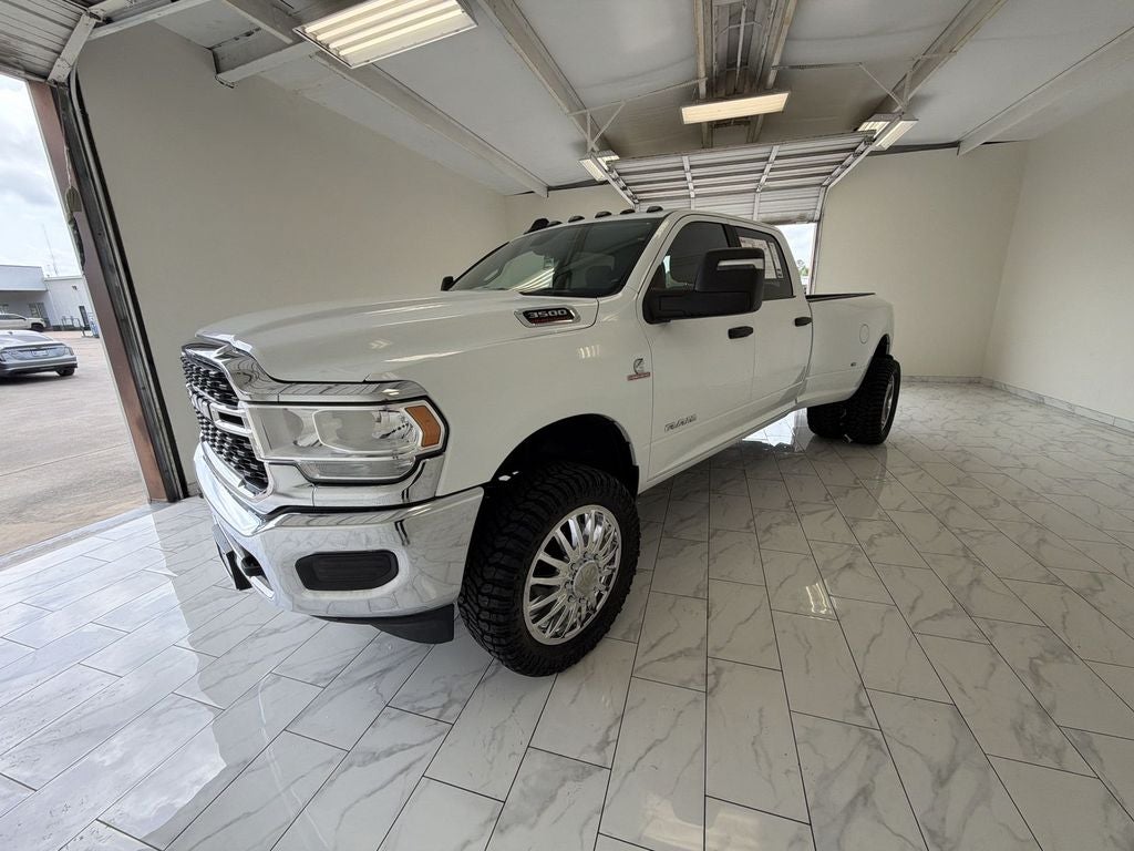 2023 RAM 3500 Big Horn Crew Cab 4x4 8' Box