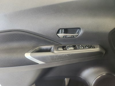 2023 Nissan Kicks SV Xtronic CVT