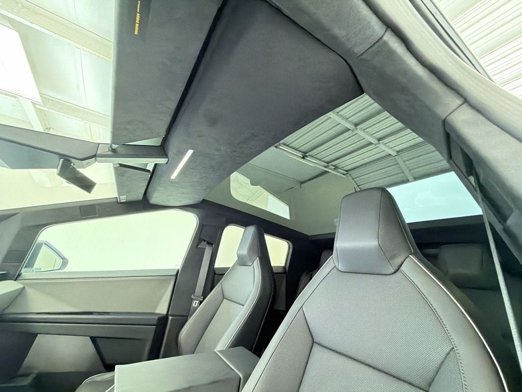 2025 Tesla Cybertruck All-Wheel Drive