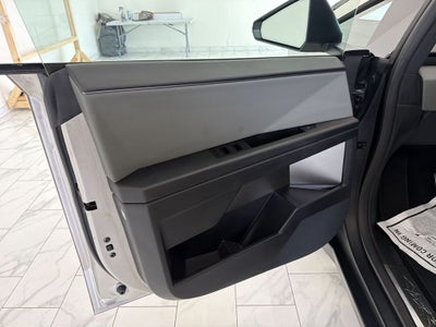 2025 Tesla Cybertruck All-Wheel Drive