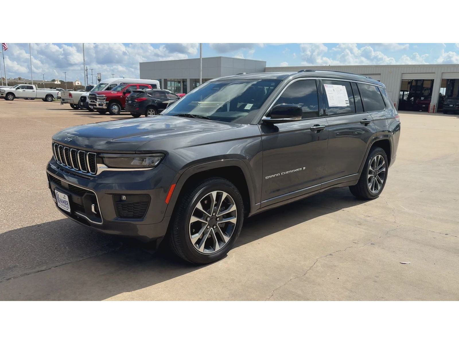 2022 Jeep Grand Cherokee L Overland 4x4