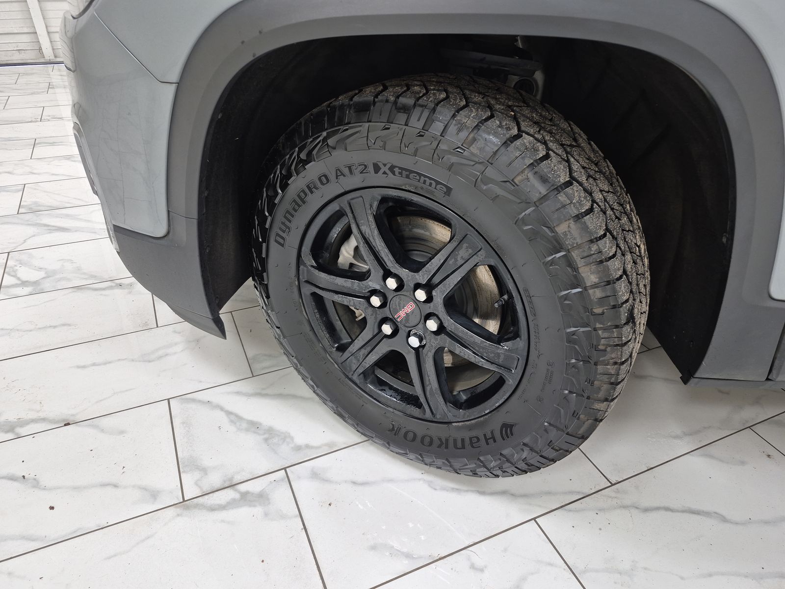 2023 GMC Acadia AT4