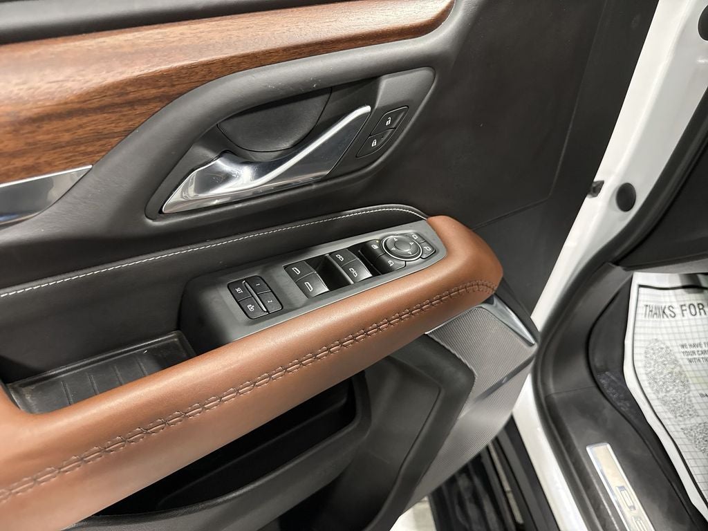 2023 GMC Yukon XL Denali Ultimate