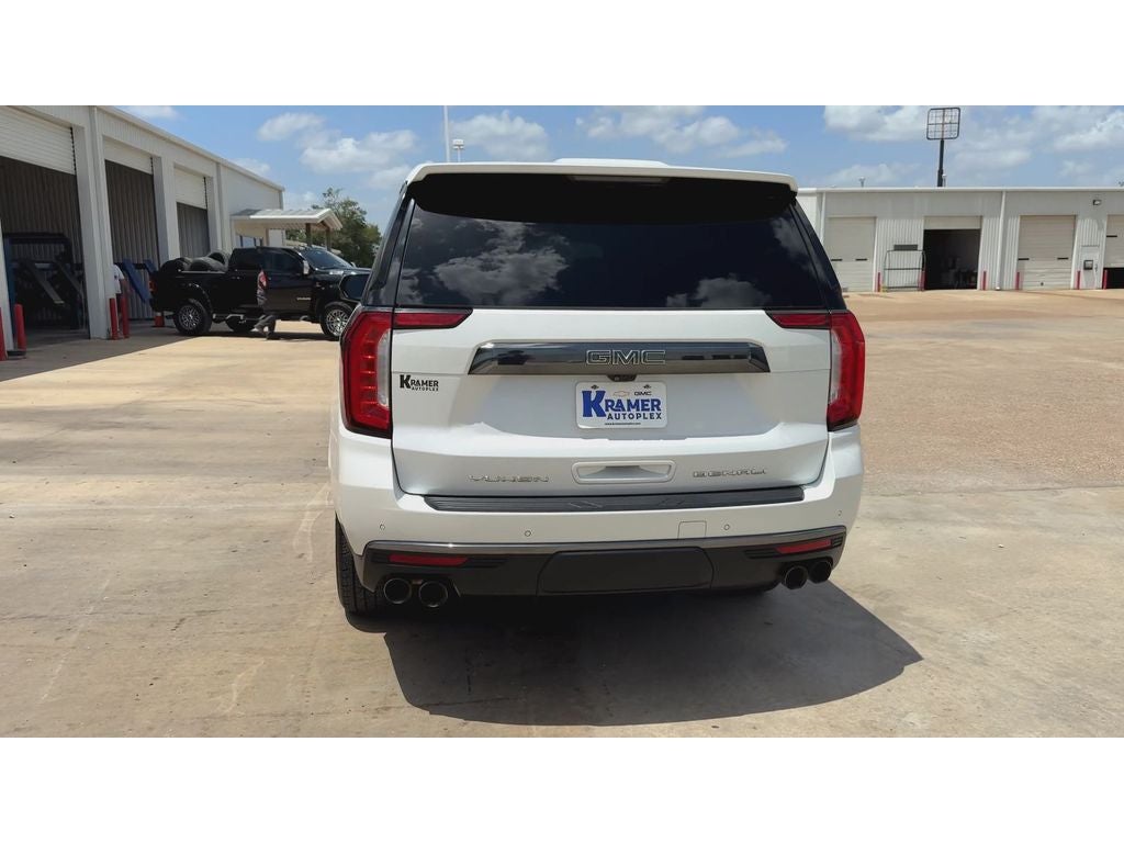 2023 GMC Yukon XL Denali Ultimate