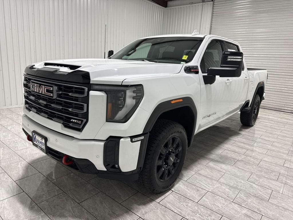 2025 GMC Sierra 2500 HD AT4