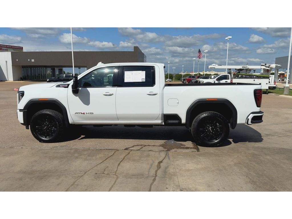 2025 GMC Sierra 2500 HD AT4