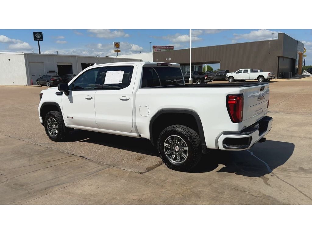 2025 GMC Sierra 1500 AT4