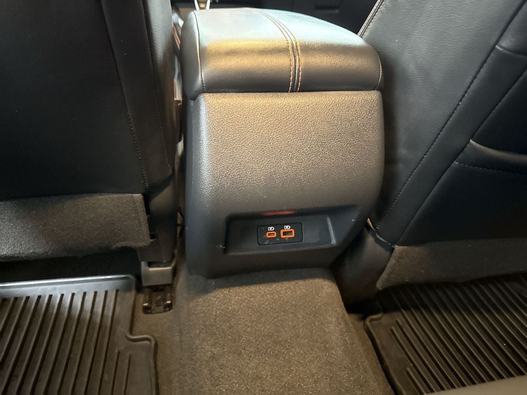 2022 Nissan Altima SR FWD