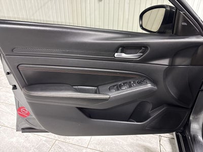 2022 Nissan Altima SR FWD