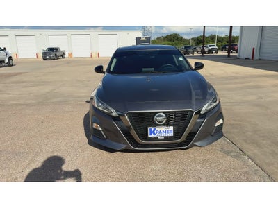 2022 Nissan Altima SR FWD