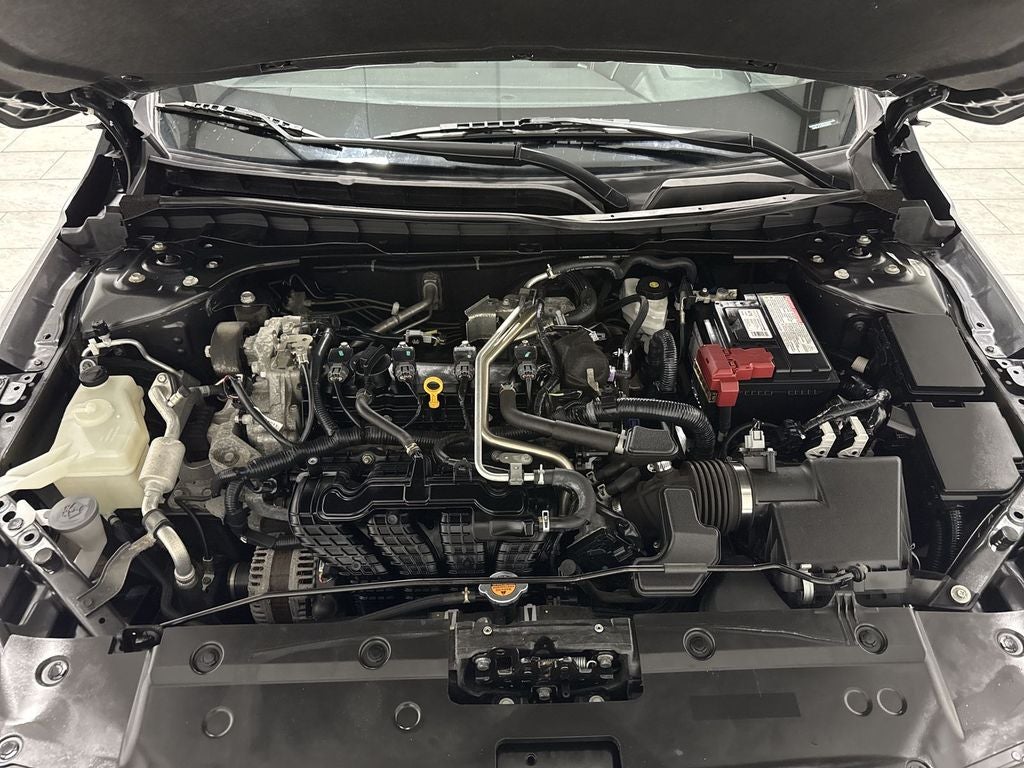 2022 Nissan Altima SR FWD