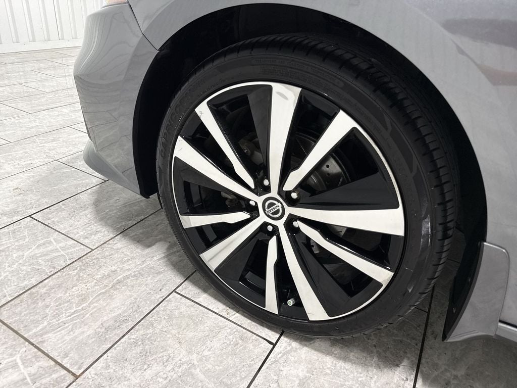2022 Nissan Altima SR FWD