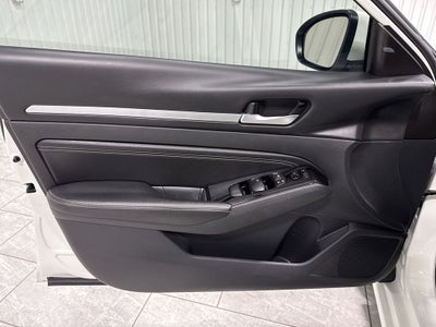 2023 Nissan Altima SL Intelligent AWD