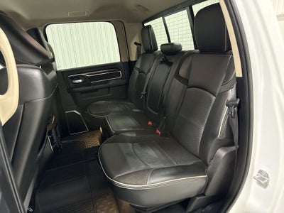 2022 RAM 2500 Laramie Crew Cab 4x4 6'4" Box