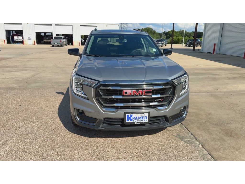 2024 GMC Terrain AT4