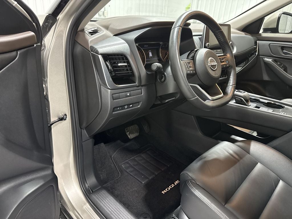 2023 Nissan Rogue SL FWD