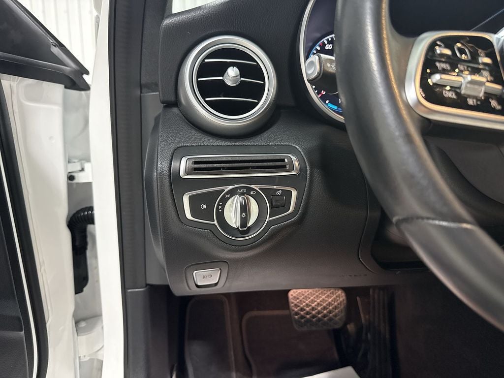 2021 Mercedes-Benz C 300 Sedan