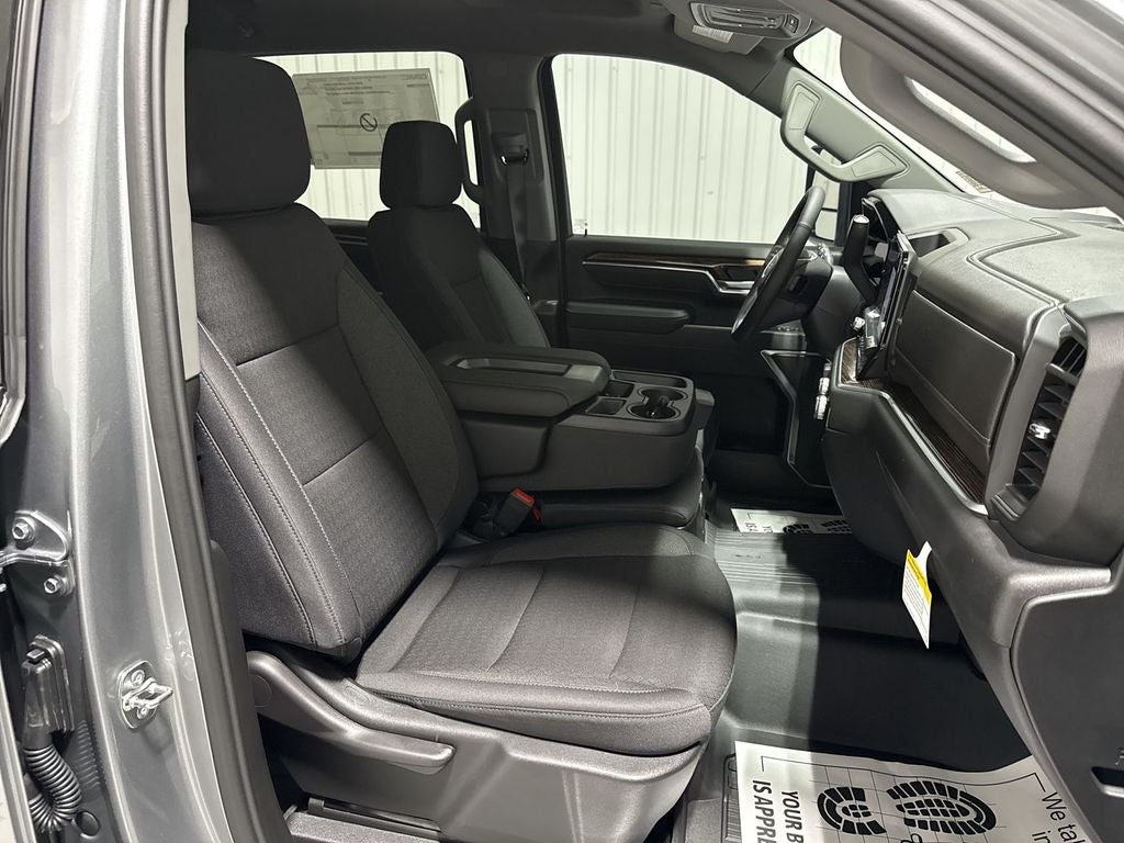 2026 GMC Sierra 3500 HD SLE DRW