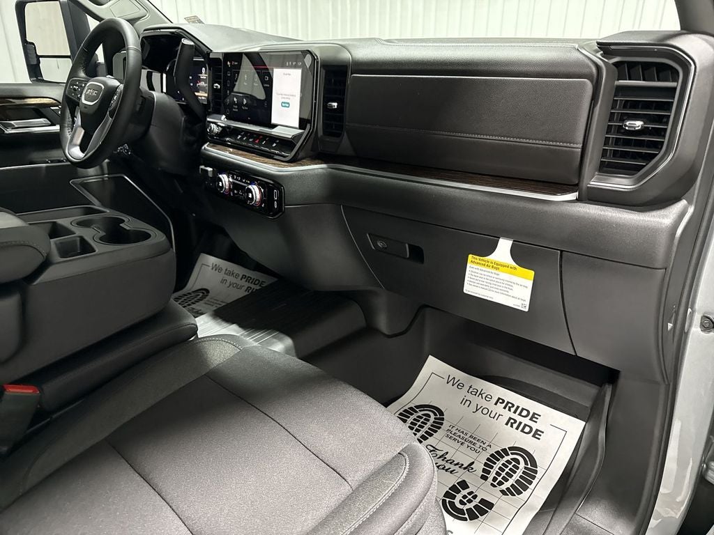 2026 GMC Sierra 3500 HD SLE DRW