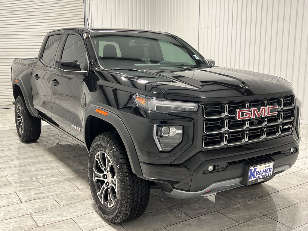 2025 GMC Canyon AT4