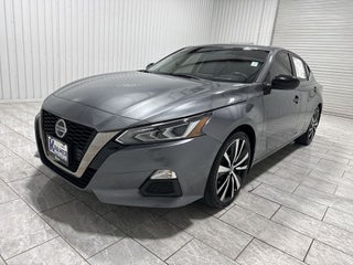 2022 Nissan Altima SR FWD