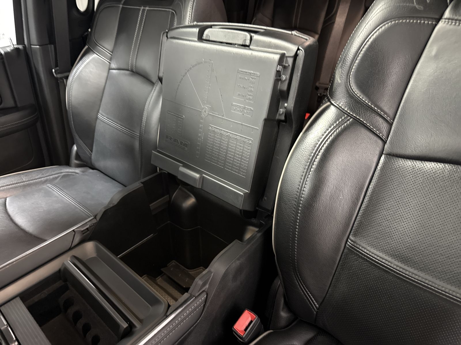 2023 RAM 3500 Limited Mega Cab 4x4 6'4" Box
