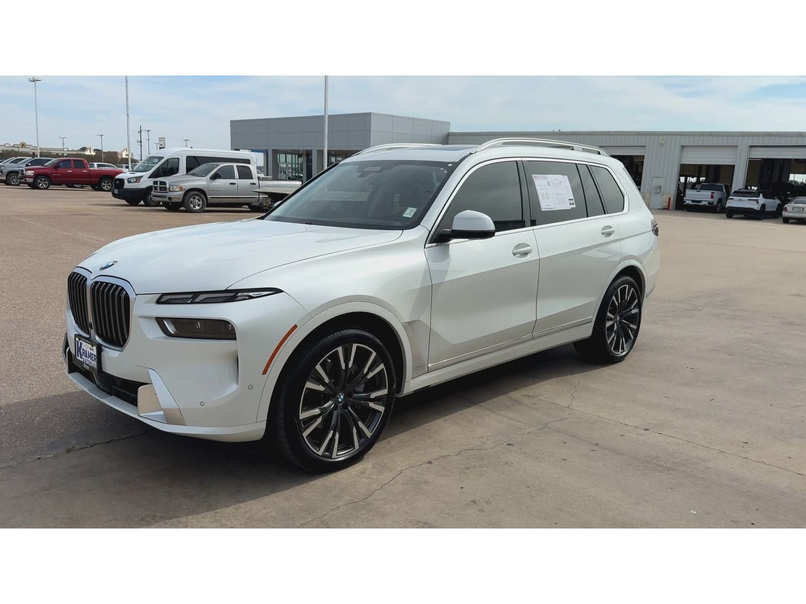 2025 BMW X7 xDrive40i